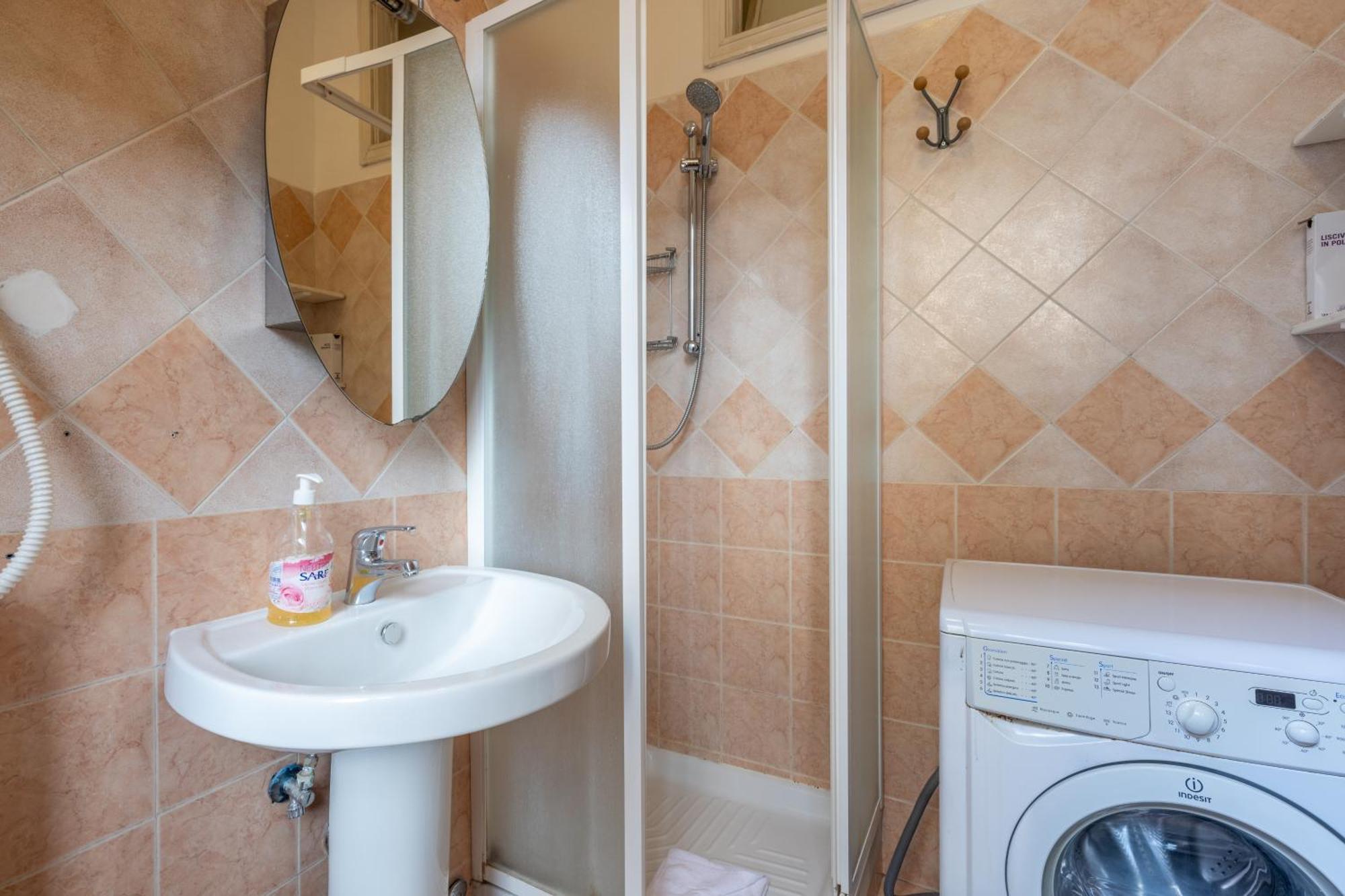 Vg Trastevere 5 Stelle Appartamento Spazioso 로마 외부 사진